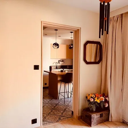 Le Longo Mai ,2 Chambres, Parking Gratuit Lägenhet La Garde (Var)