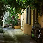 Appartement Le Longo Maï ,2 Chambres, Parking Gratuit La Garde (Var)